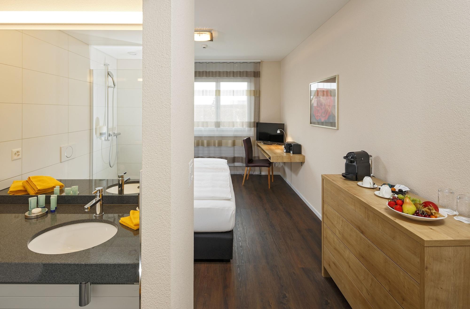 Villmergen Swiss Quality Hotel מראה חיצוני תמונה