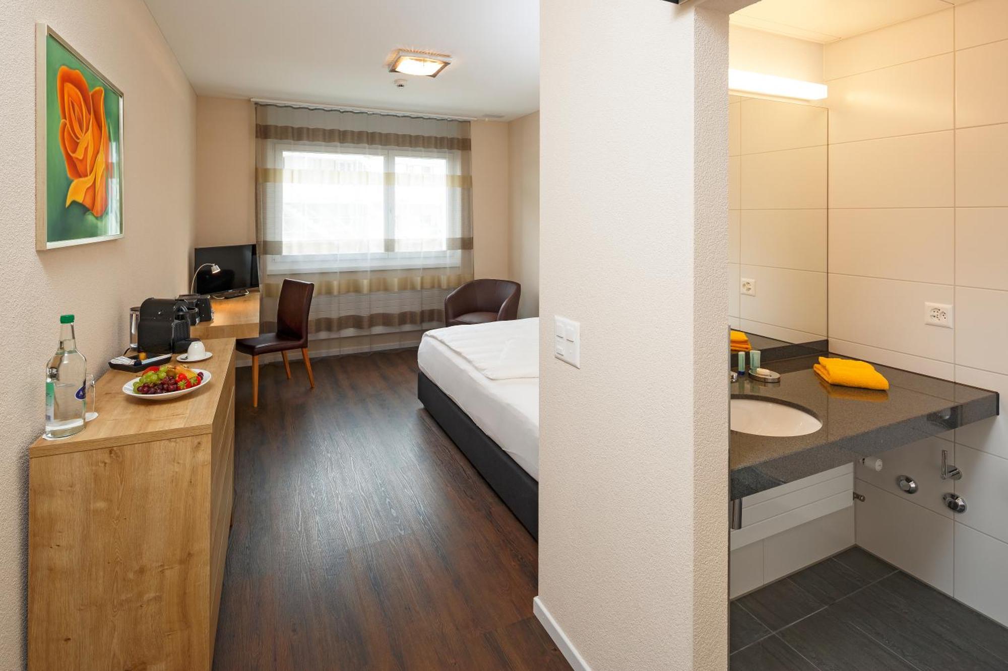 Villmergen Swiss Quality Hotel מראה חיצוני תמונה