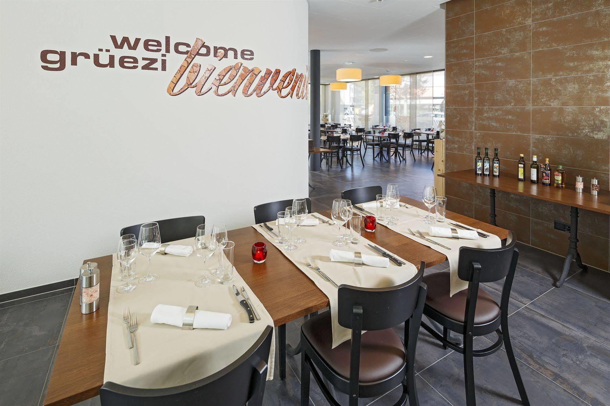 Villmergen Swiss Quality Hotel מראה חיצוני תמונה